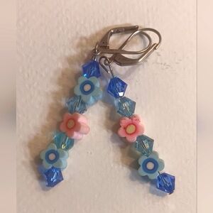 Dangle Handcrafted Earri…